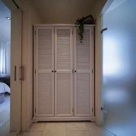 11 Eleven House * Λιέιδα